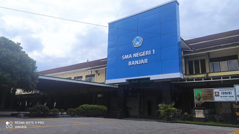 Profil Guru dan Tenaga Kependidikan SMAN 1 Banjar
